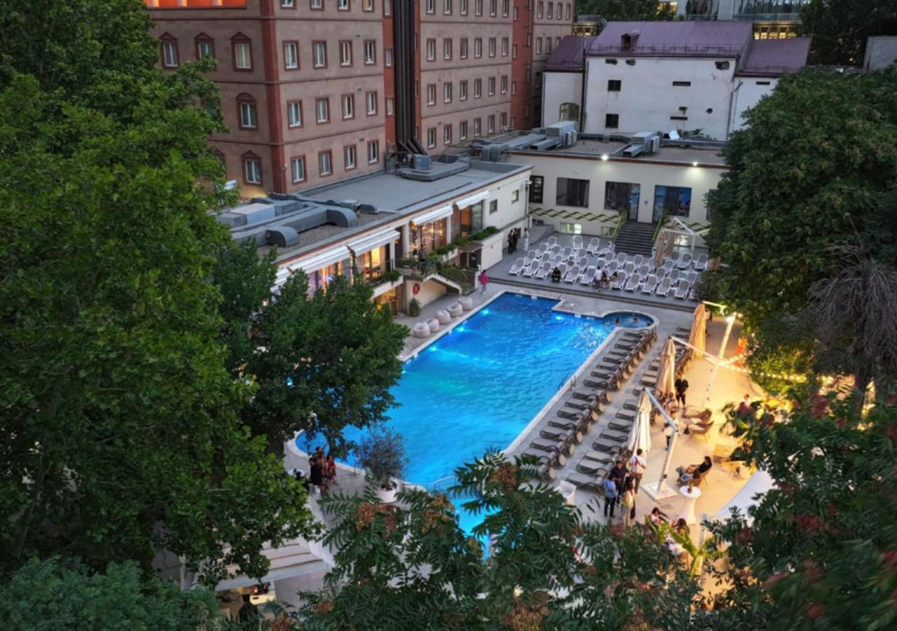 Best Western Plus Congress Hotel Jerevan Eksteriør bilde